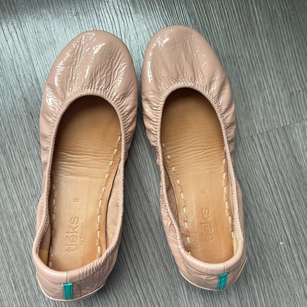 Tieks beige flats